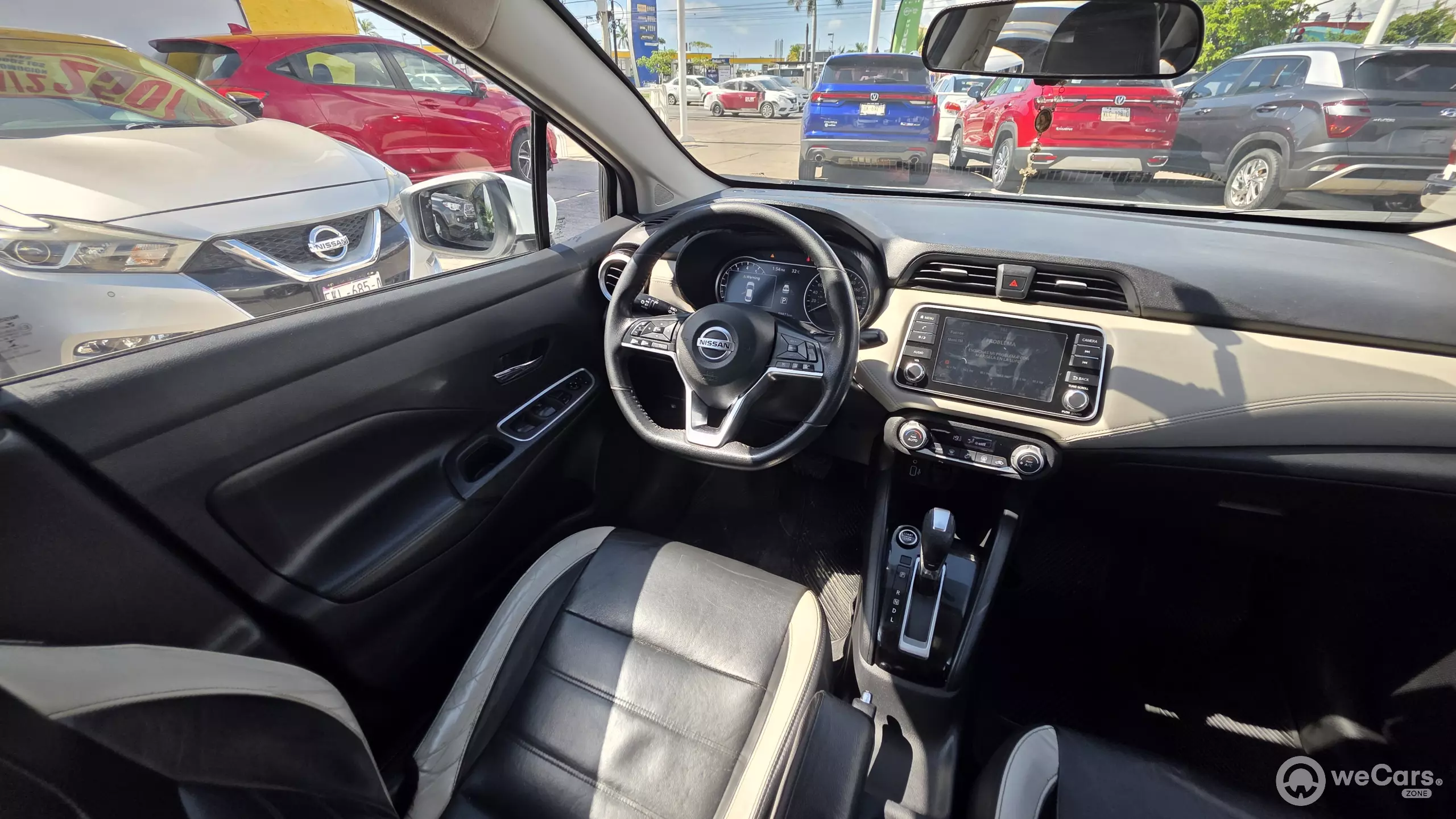 Nissan Versa