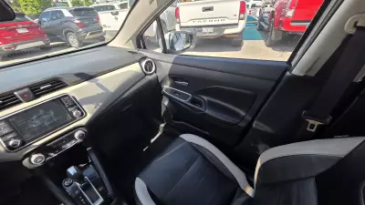 Nissan Versa 2021