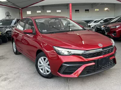 MG MG5 2025