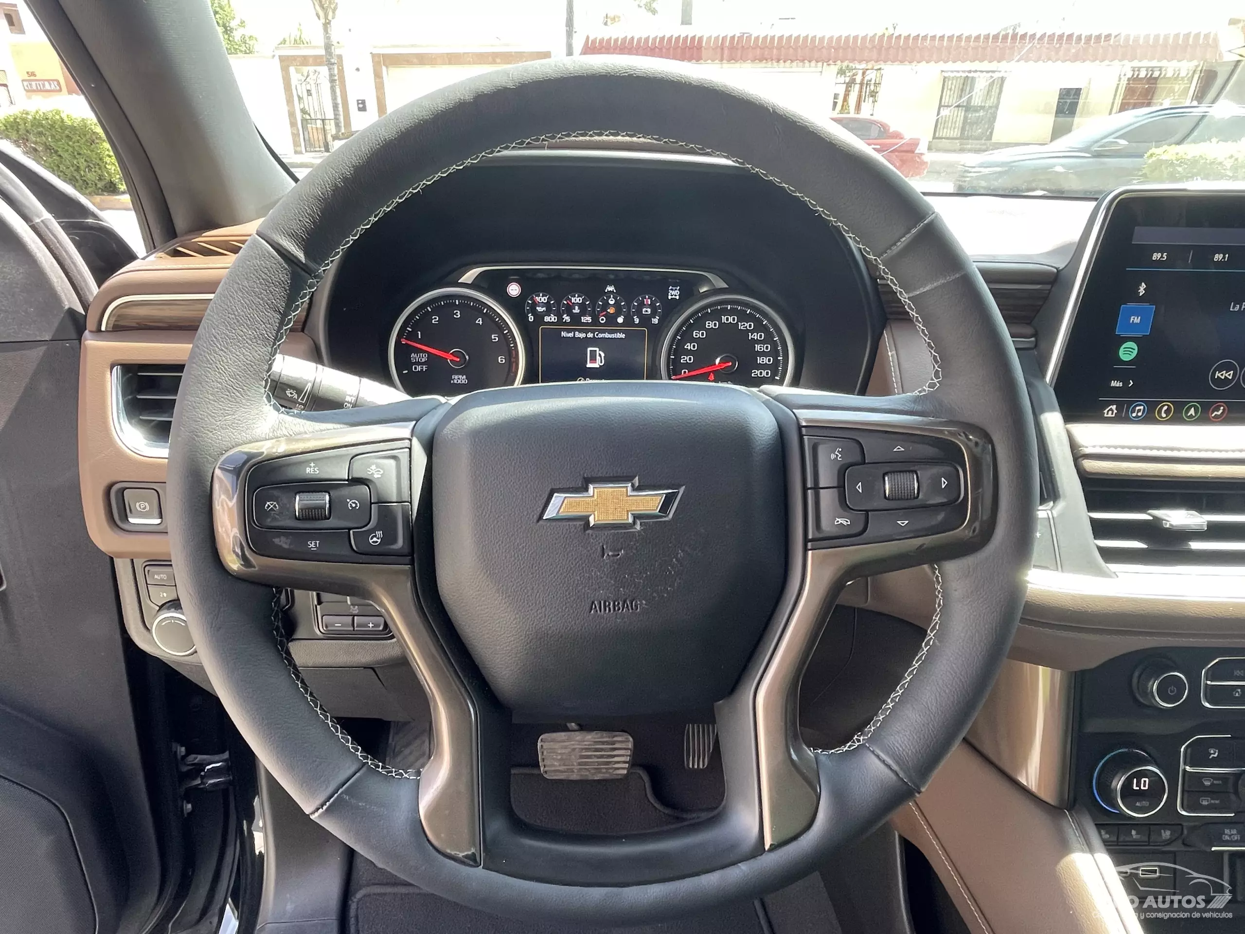 Chevrolet Suburban VUD