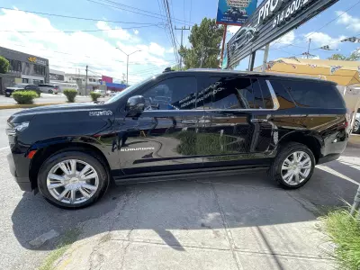 Chevrolet Suburban VUD 2021