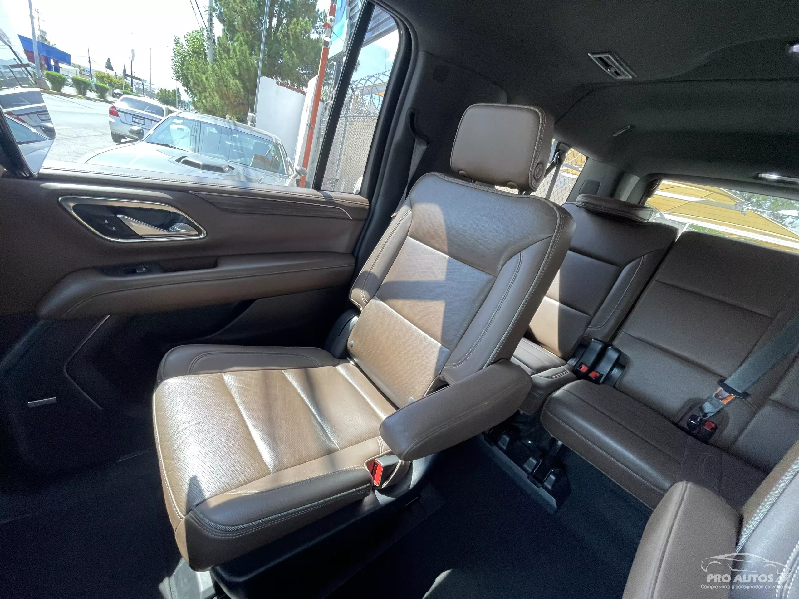 Chevrolet Suburban VUD