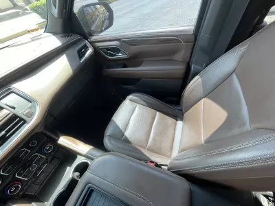 Chevrolet Suburban VUD 2021