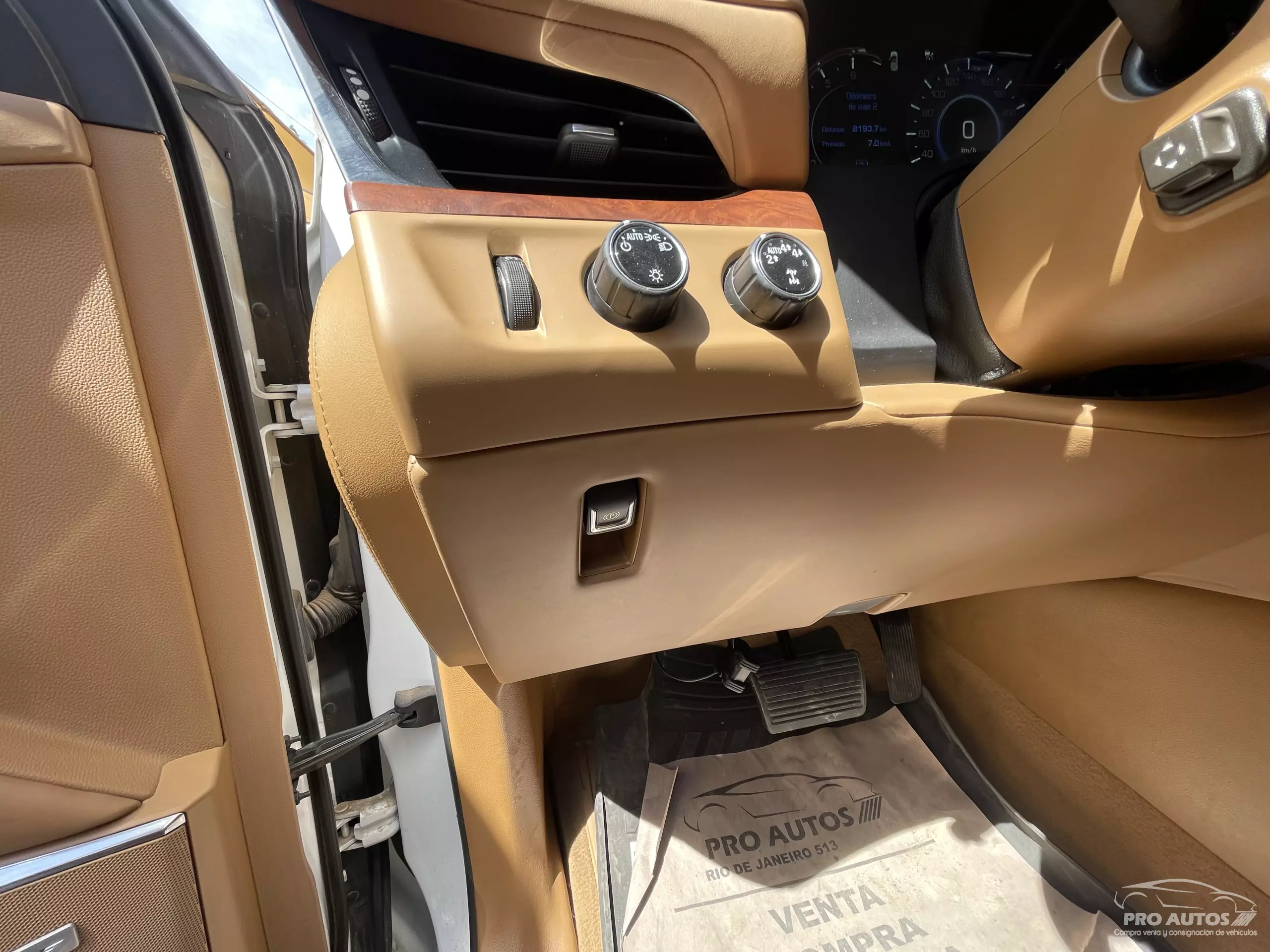 Cadillac Escalade VUD 4x4