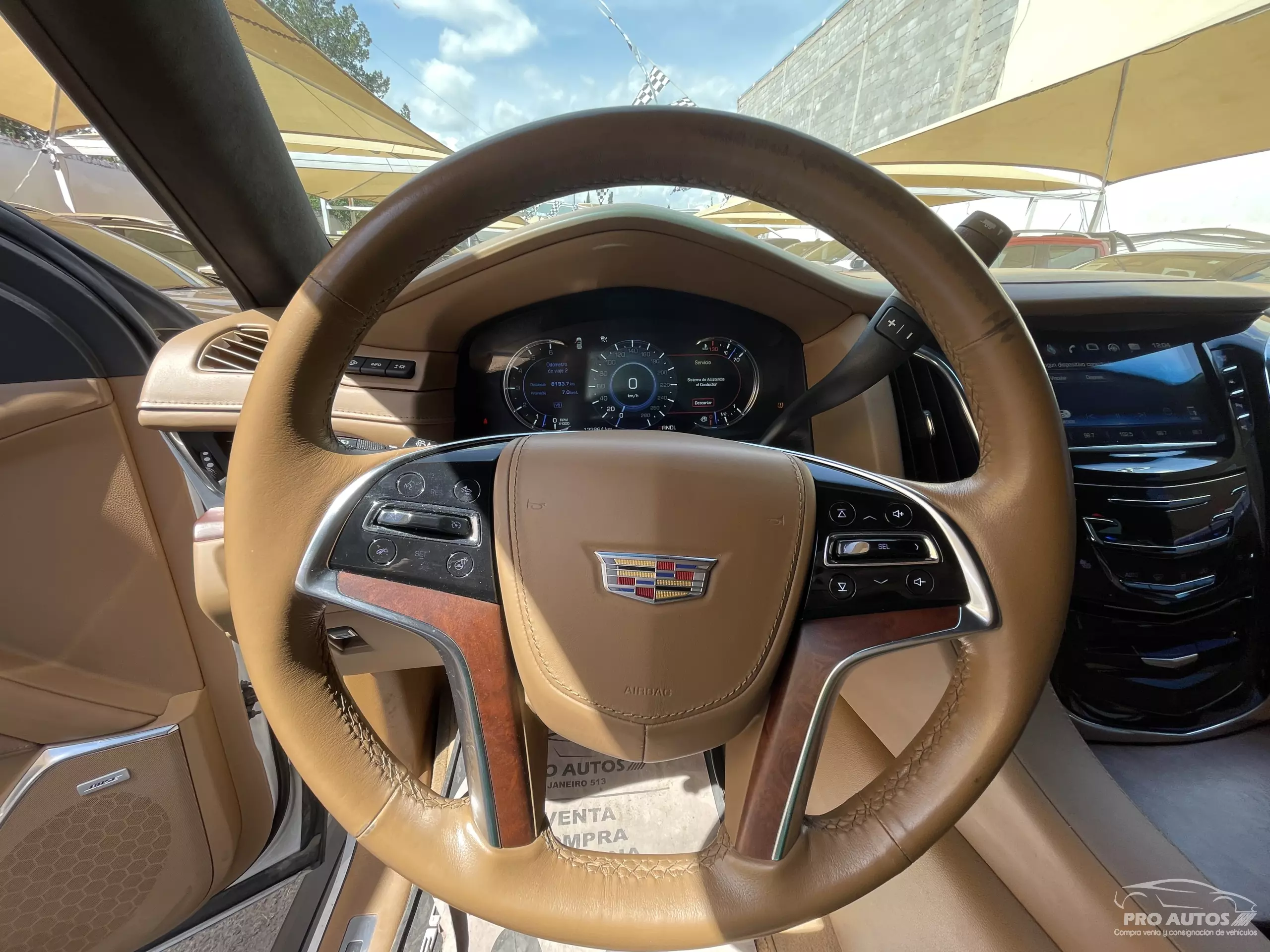 Cadillac Escalade VUD 4x4
