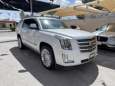 Cadillac Escalade VUD 4x4 2017