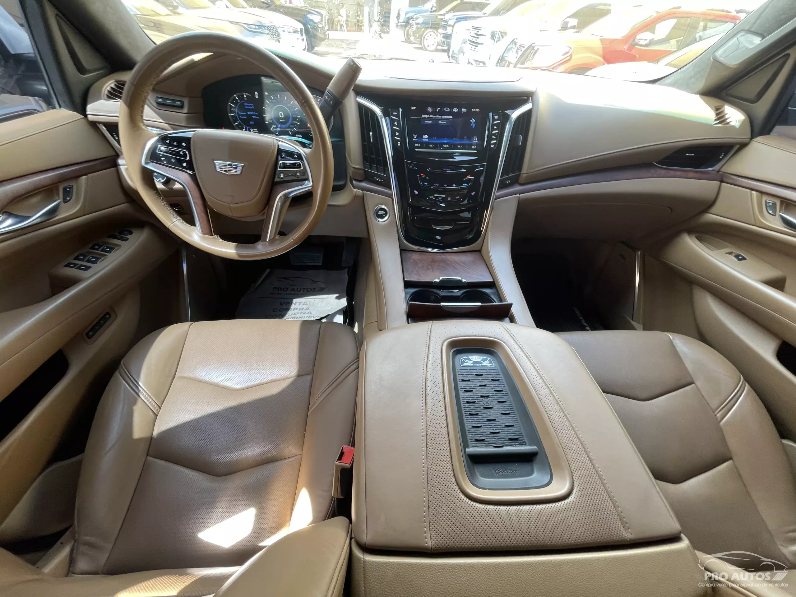 Cadillac Escalade VUD 4x4