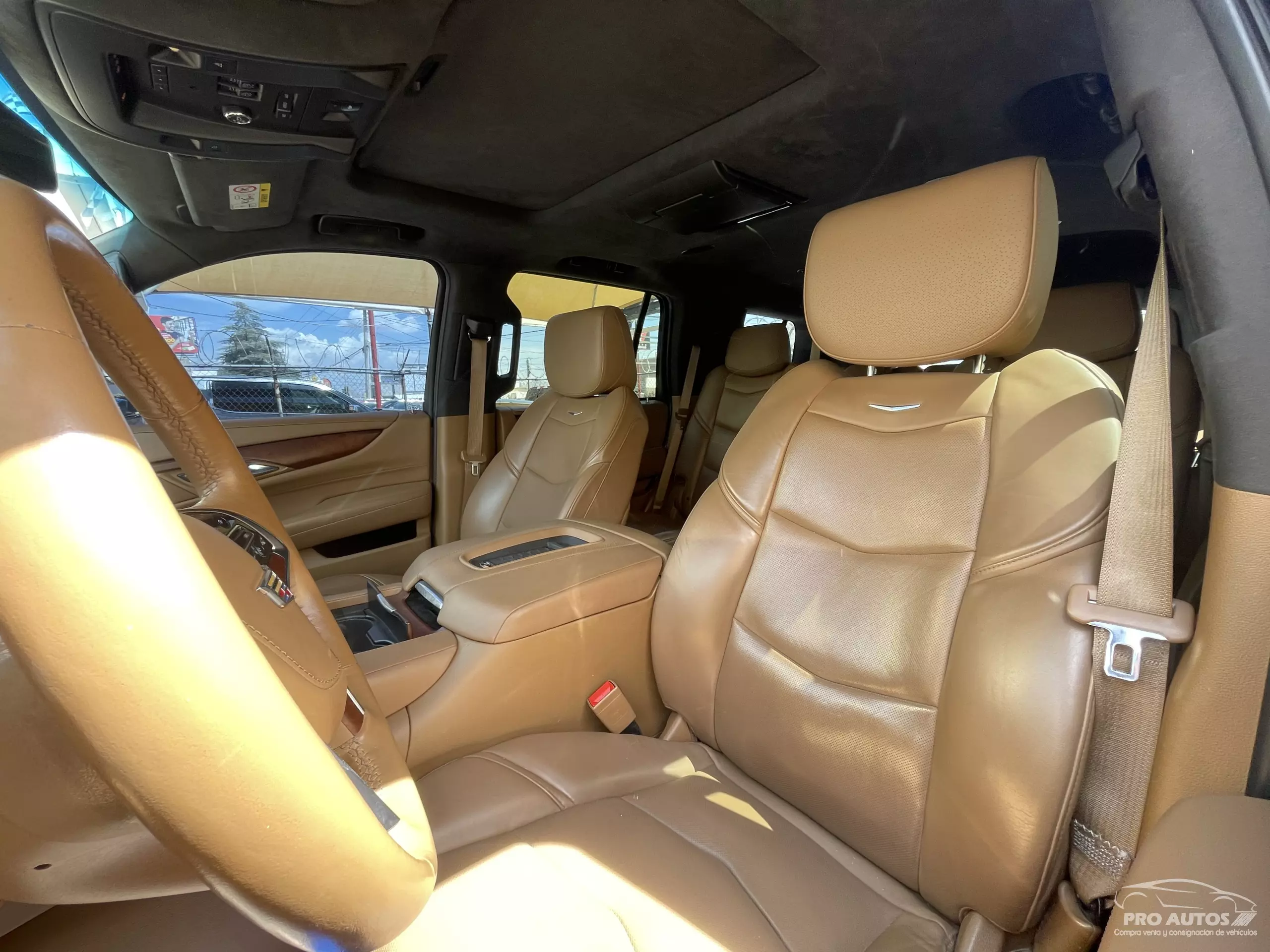 Cadillac Escalade VUD 4x4