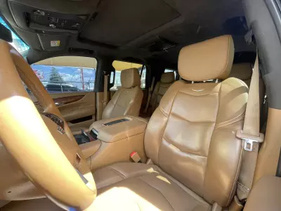 Cadillac Escalade VUD 4x4 2017