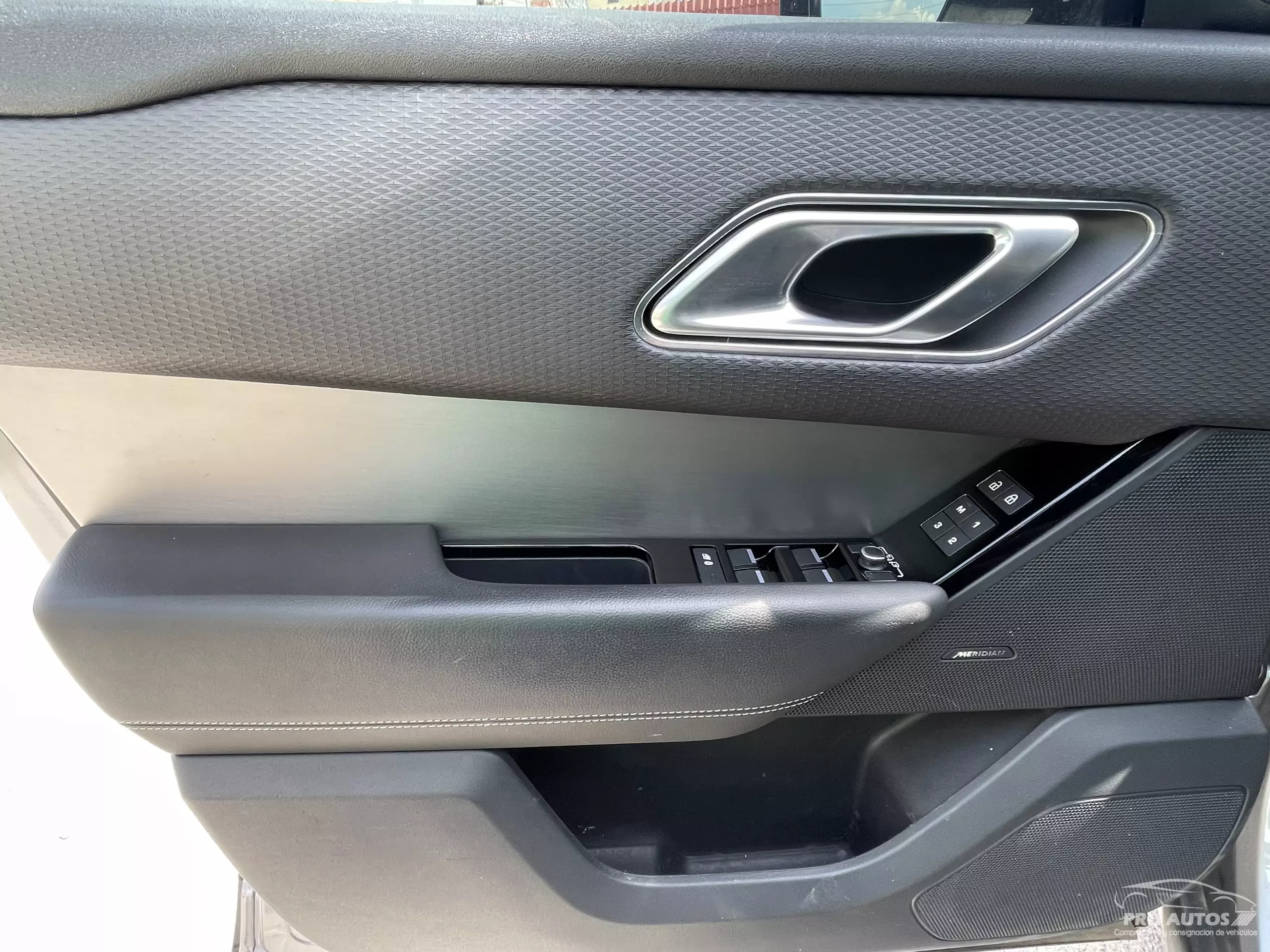 Land Rover Range Rover Velar VUD