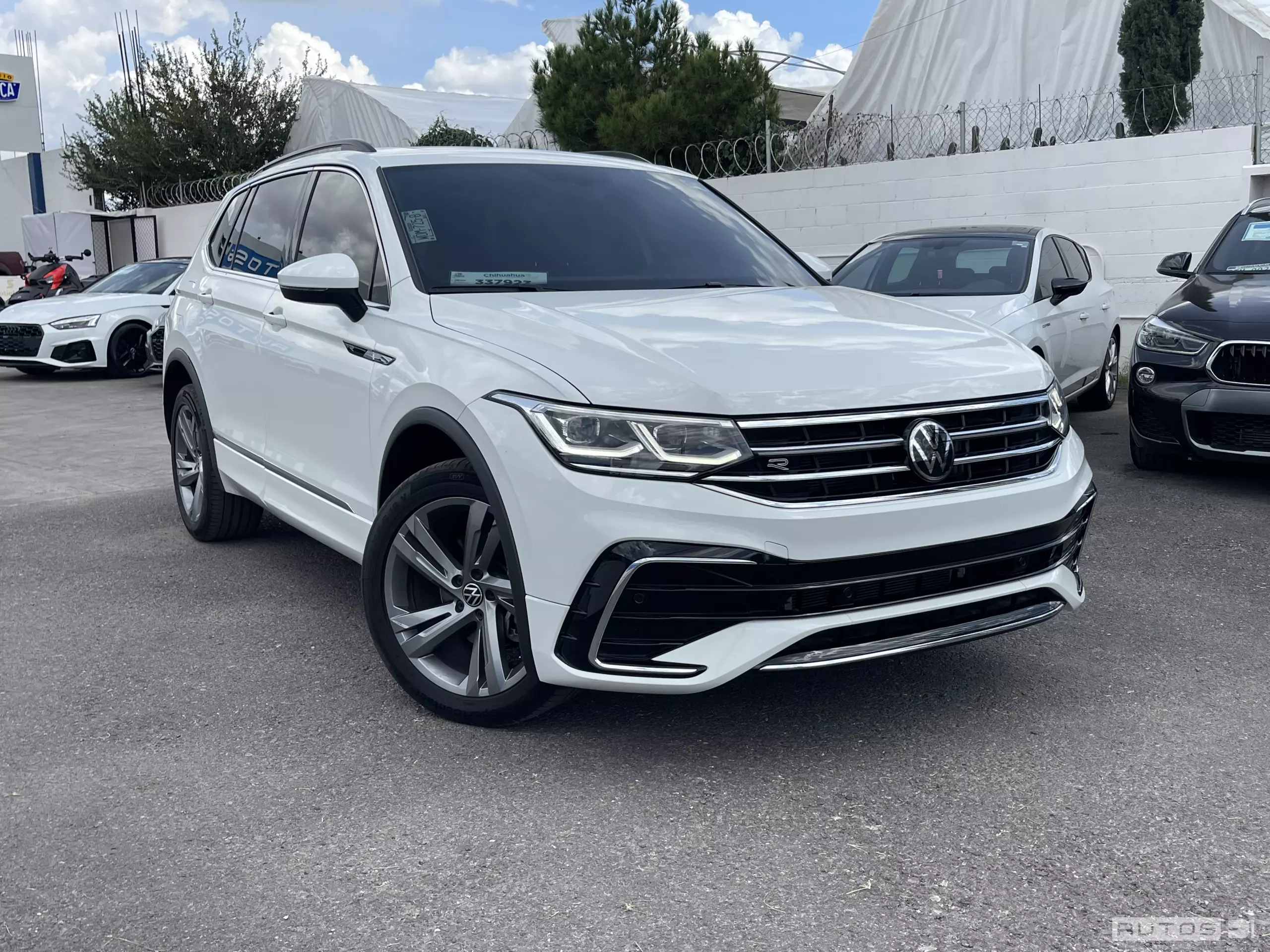 Volkswagen Tiguan VUD 2024