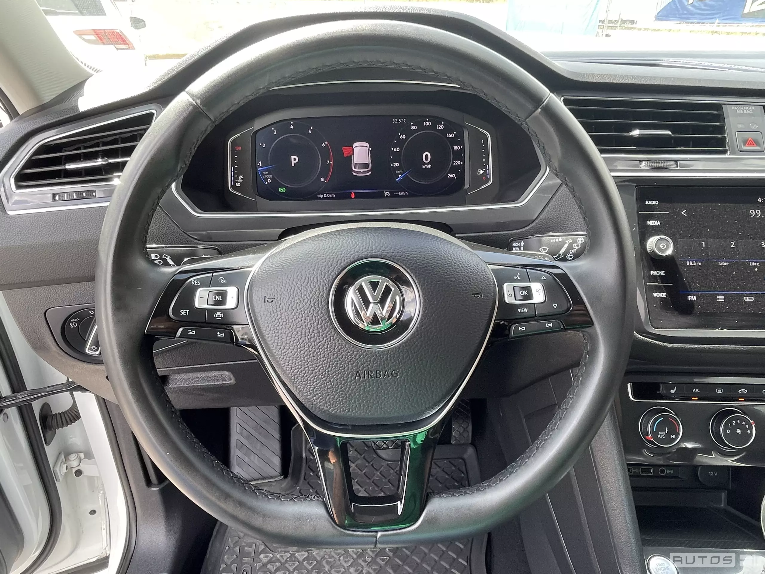 Volkswagen Tiguan VUD