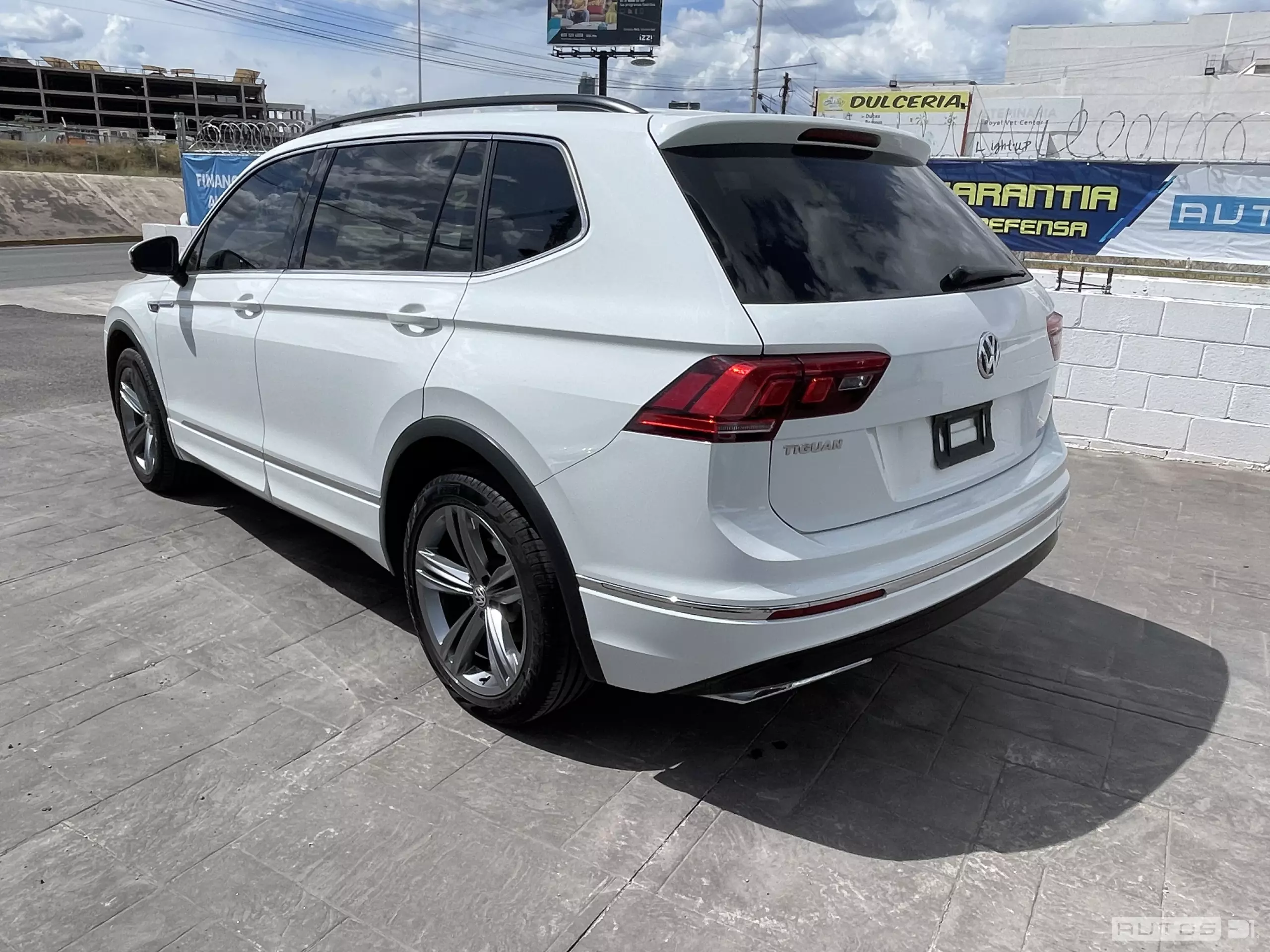 Volkswagen Tiguan VUD
