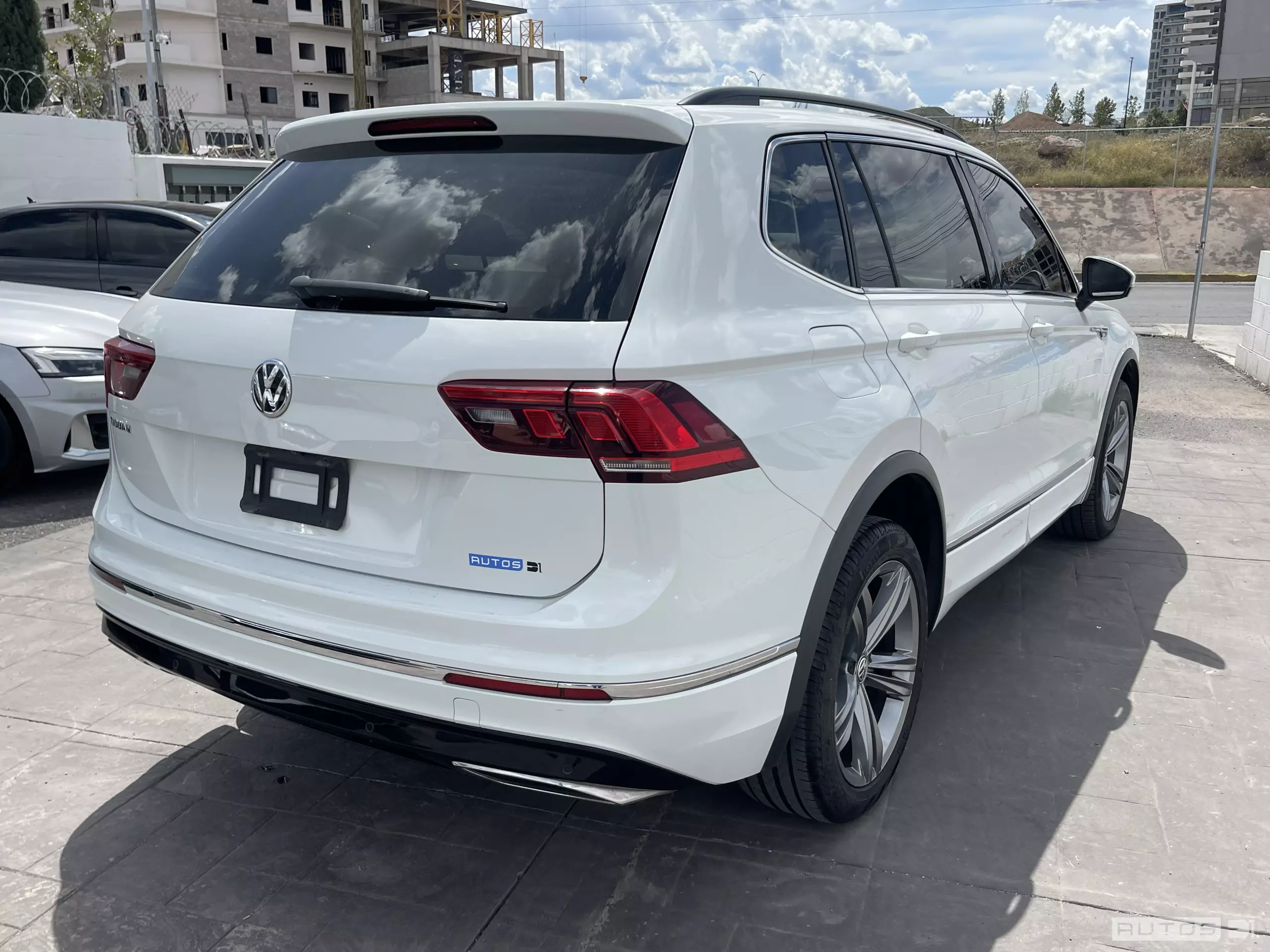 Volkswagen Tiguan VUD