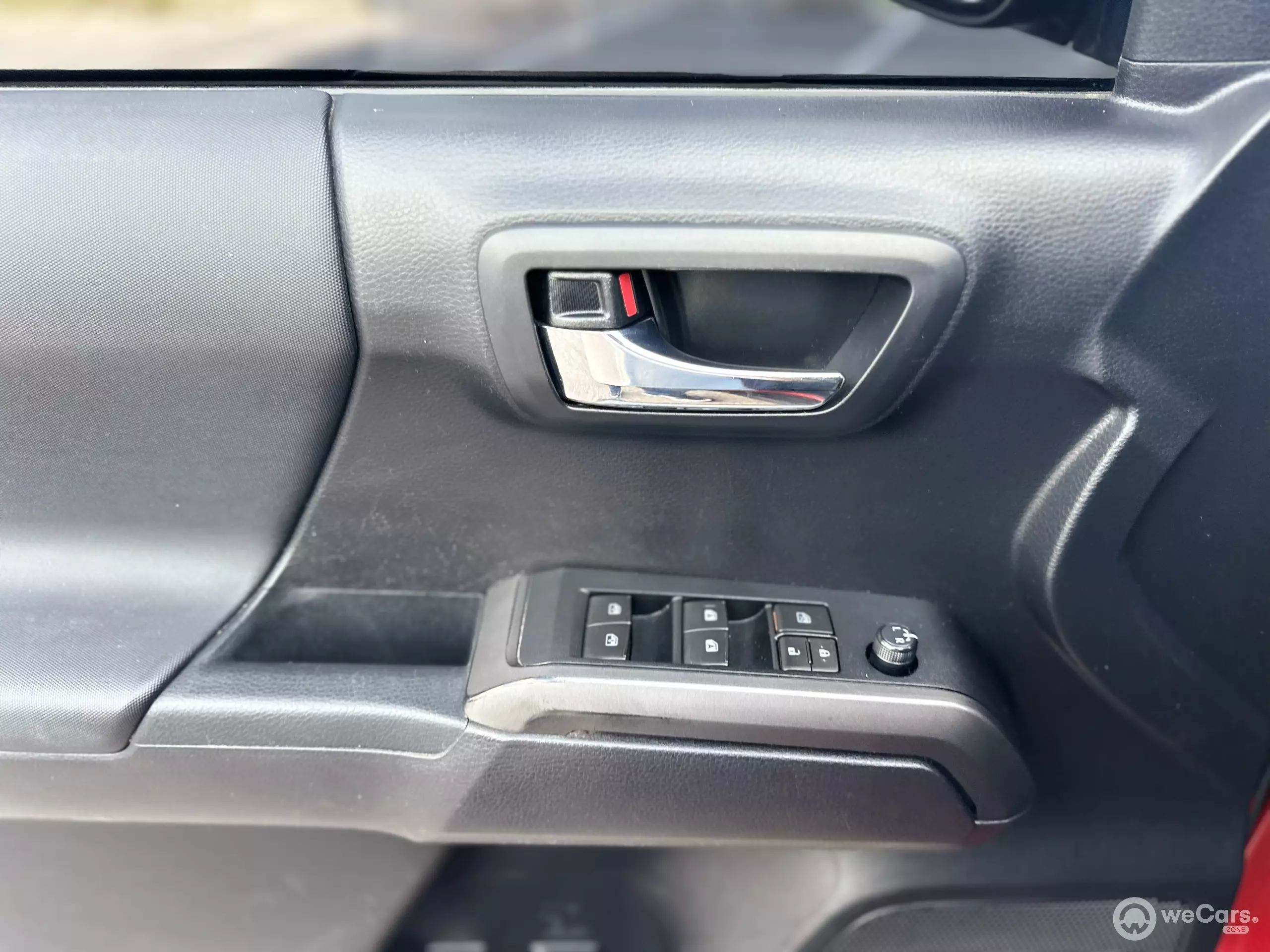 Toyota Tacoma Pick-Up