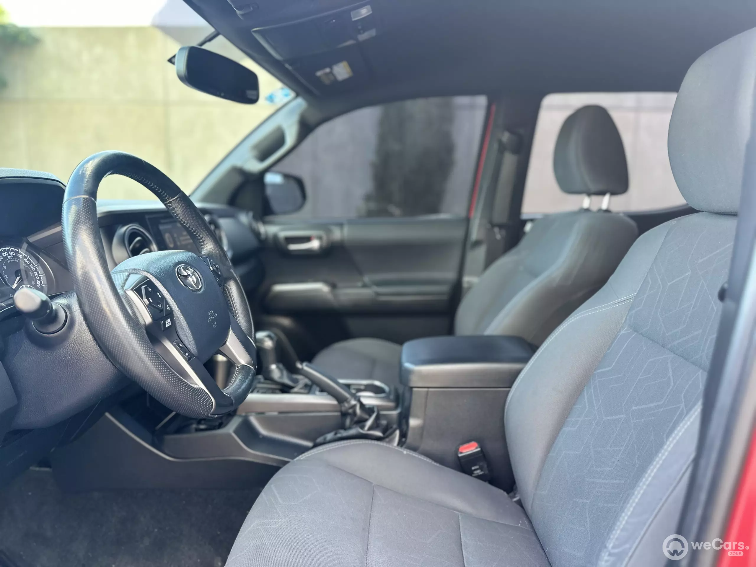 Toyota Tacoma Pick-Up