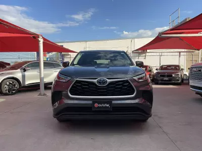 Toyota Highlander VUD 2023