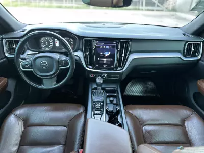 Volvo S60 2021