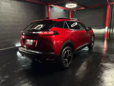 Peugeot 2008 VUD 2024