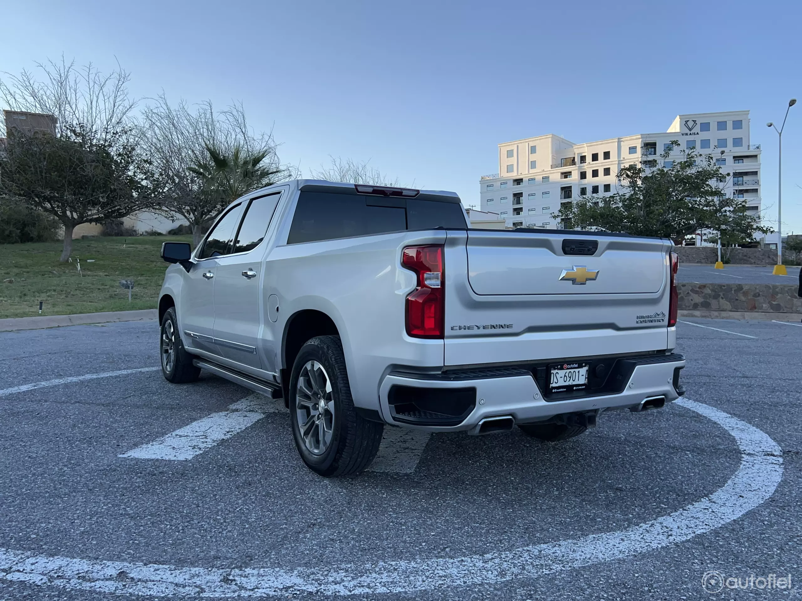 Chevrolet Cheyenne Pick-Up