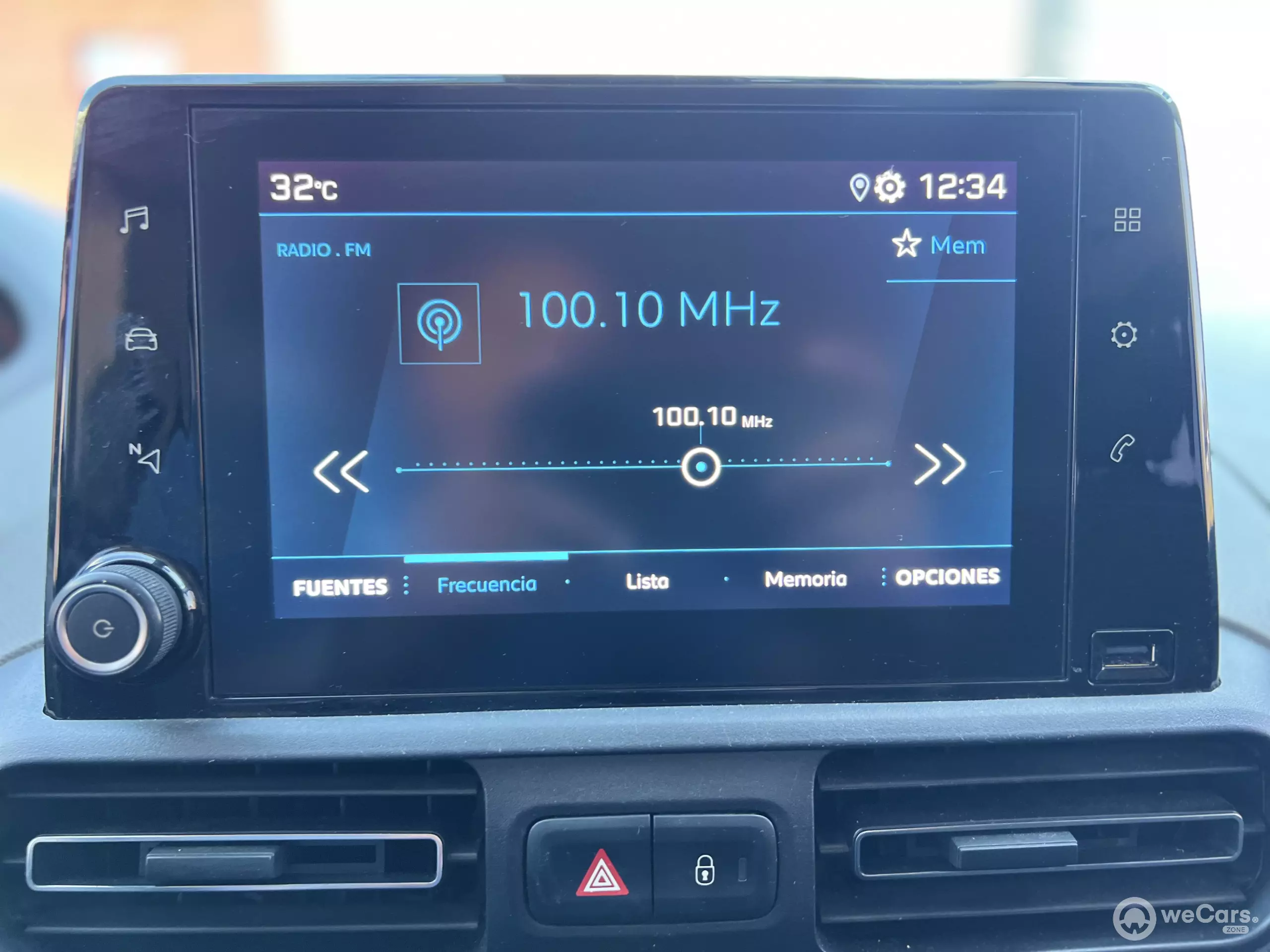 Peugeot Rifter Minivan