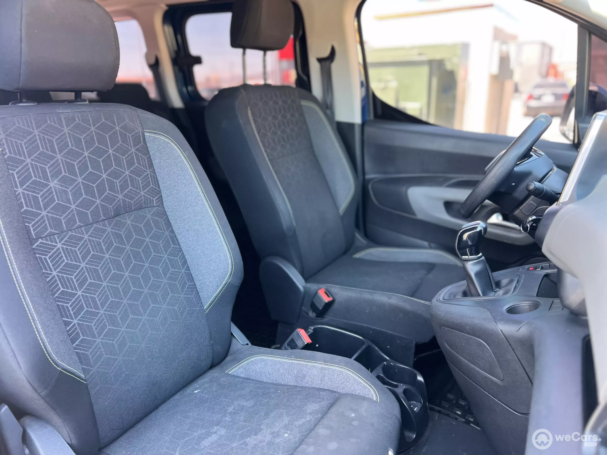 Peugeot Rifter Minivan