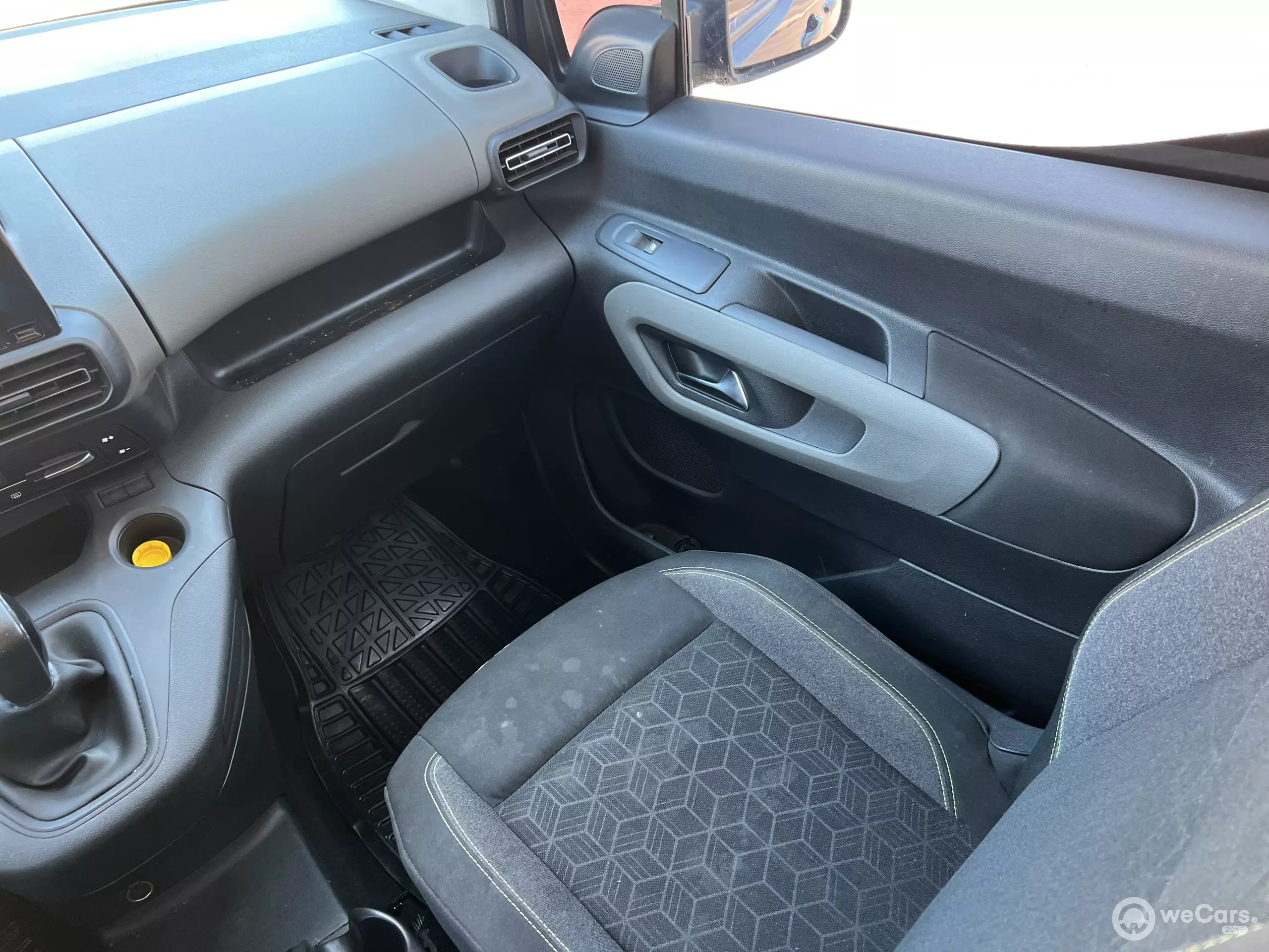 Peugeot Rifter Minivan