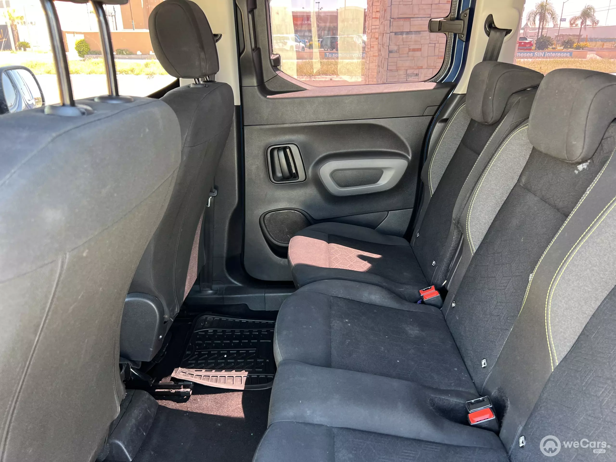 Peugeot Rifter Minivan