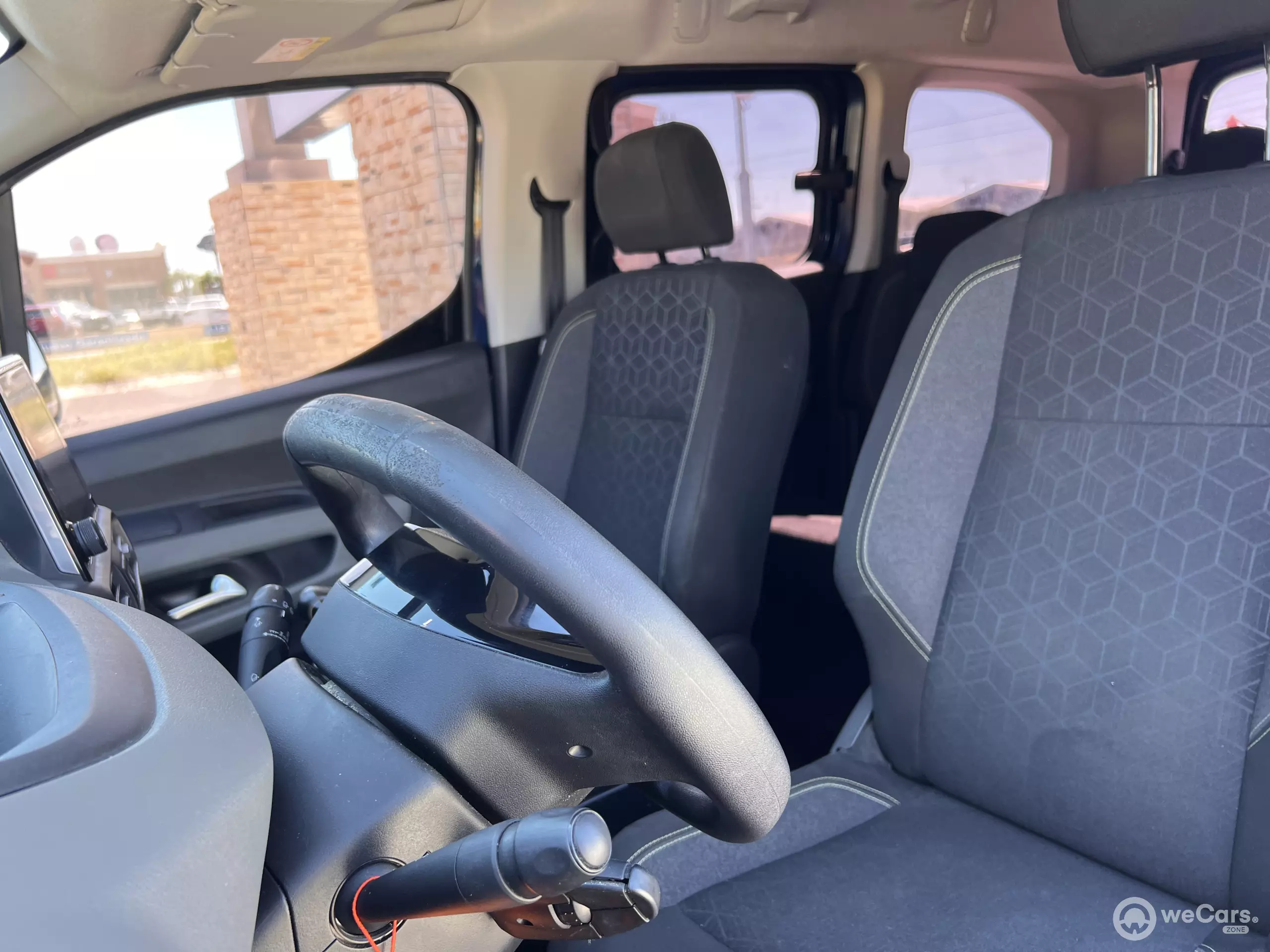 Peugeot Rifter Minivan