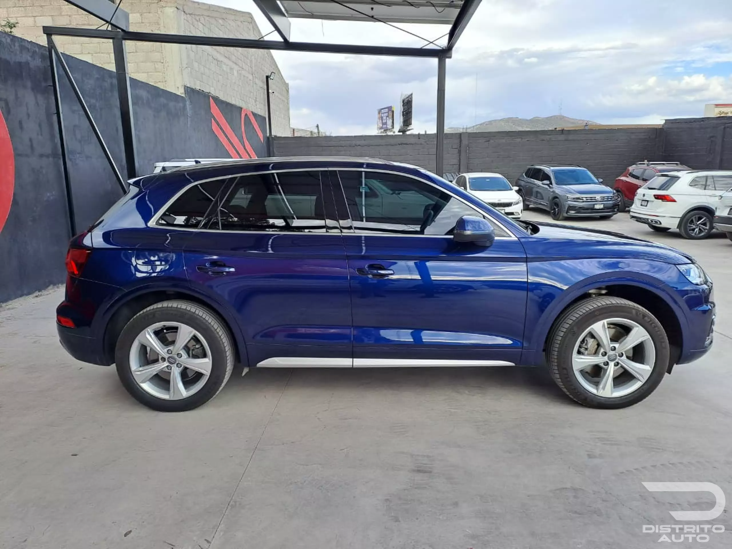 Audi Q5 Quattro VUD