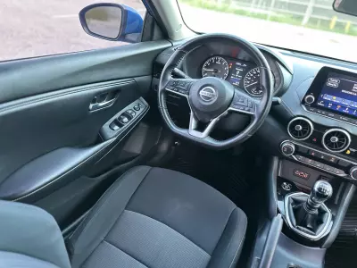 Nissan Sentra 2023