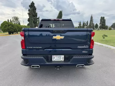 Chevrolet Cheyenne Pick-Up 2022