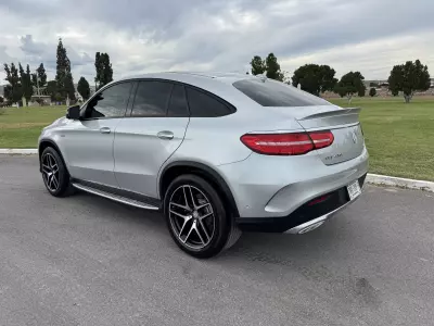 Mercedes Benz Clase GLE VUD 2017