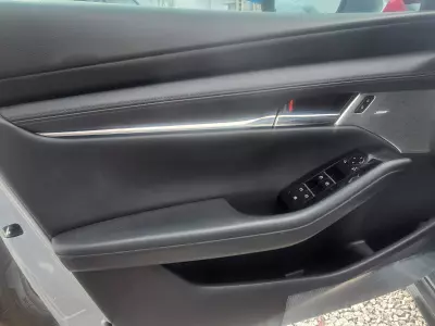 Mazda Mazda 3 2023