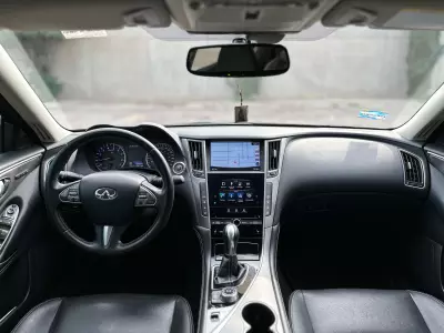 Infiniti Q50 2017