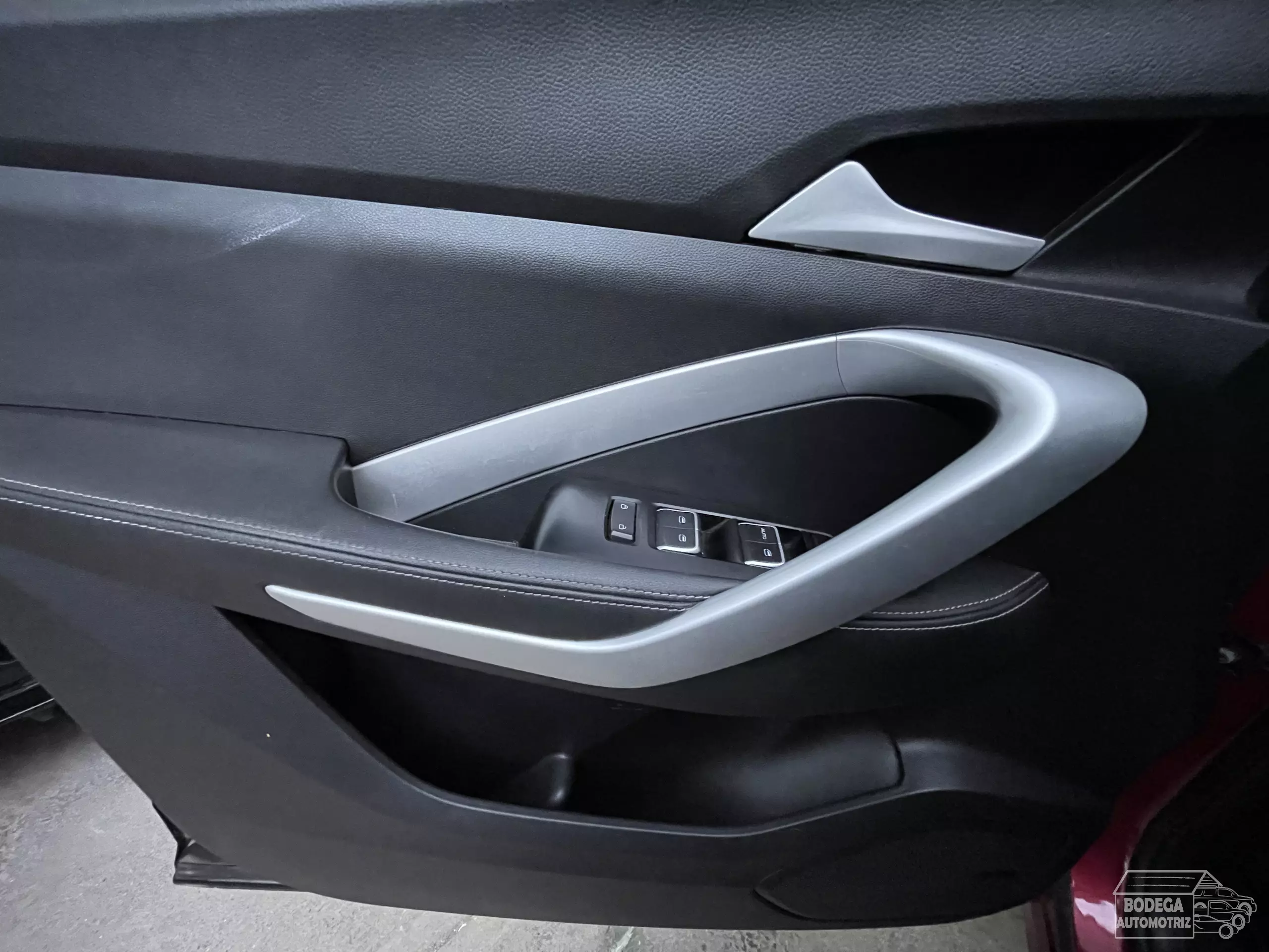 Chevrolet Captiva VUD