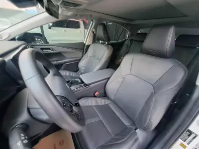 Toyota Camry 2025