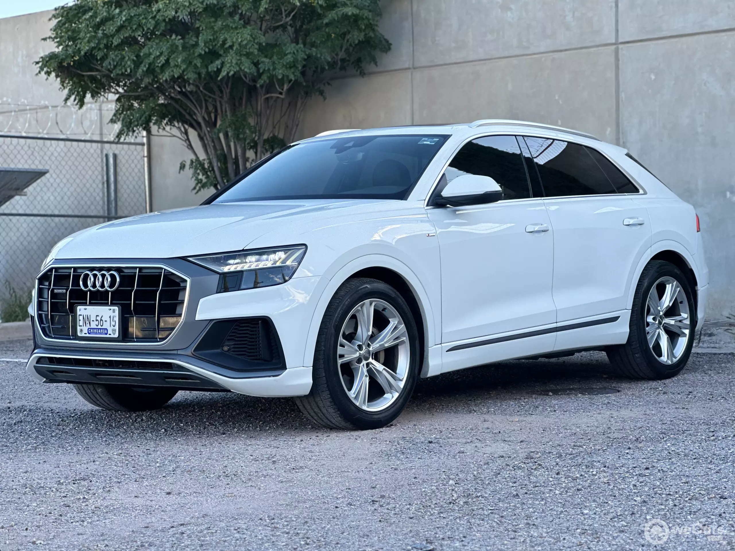 Audi Q8 Quattro VUD