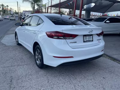 Hyundai Elantra 2018