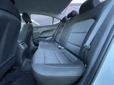 Hyundai Elantra 2018