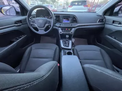 Hyundai Elantra 2018