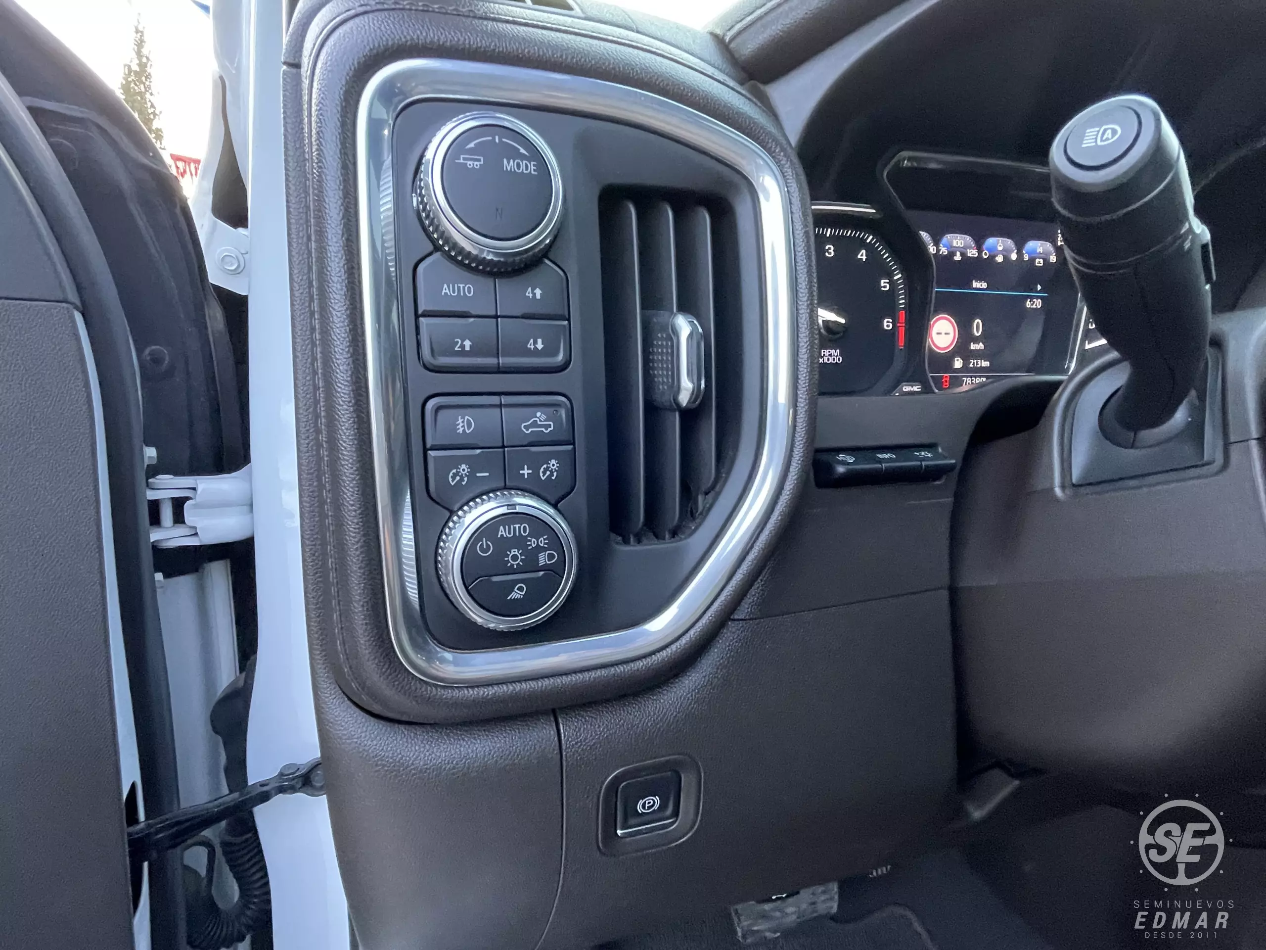 GMC Sierra Pick-Up 4x4