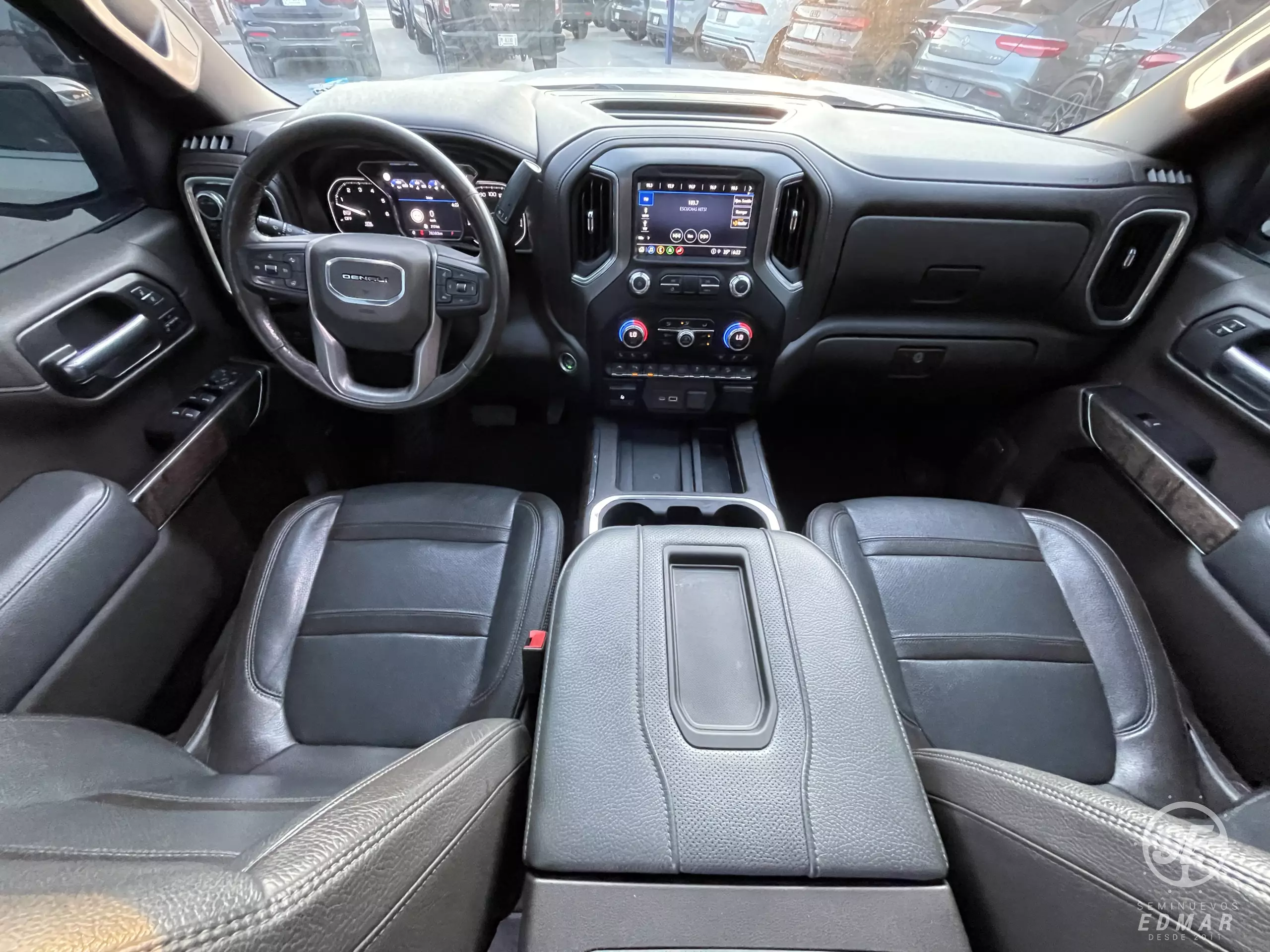 GMC Sierra Pick-Up 4x4