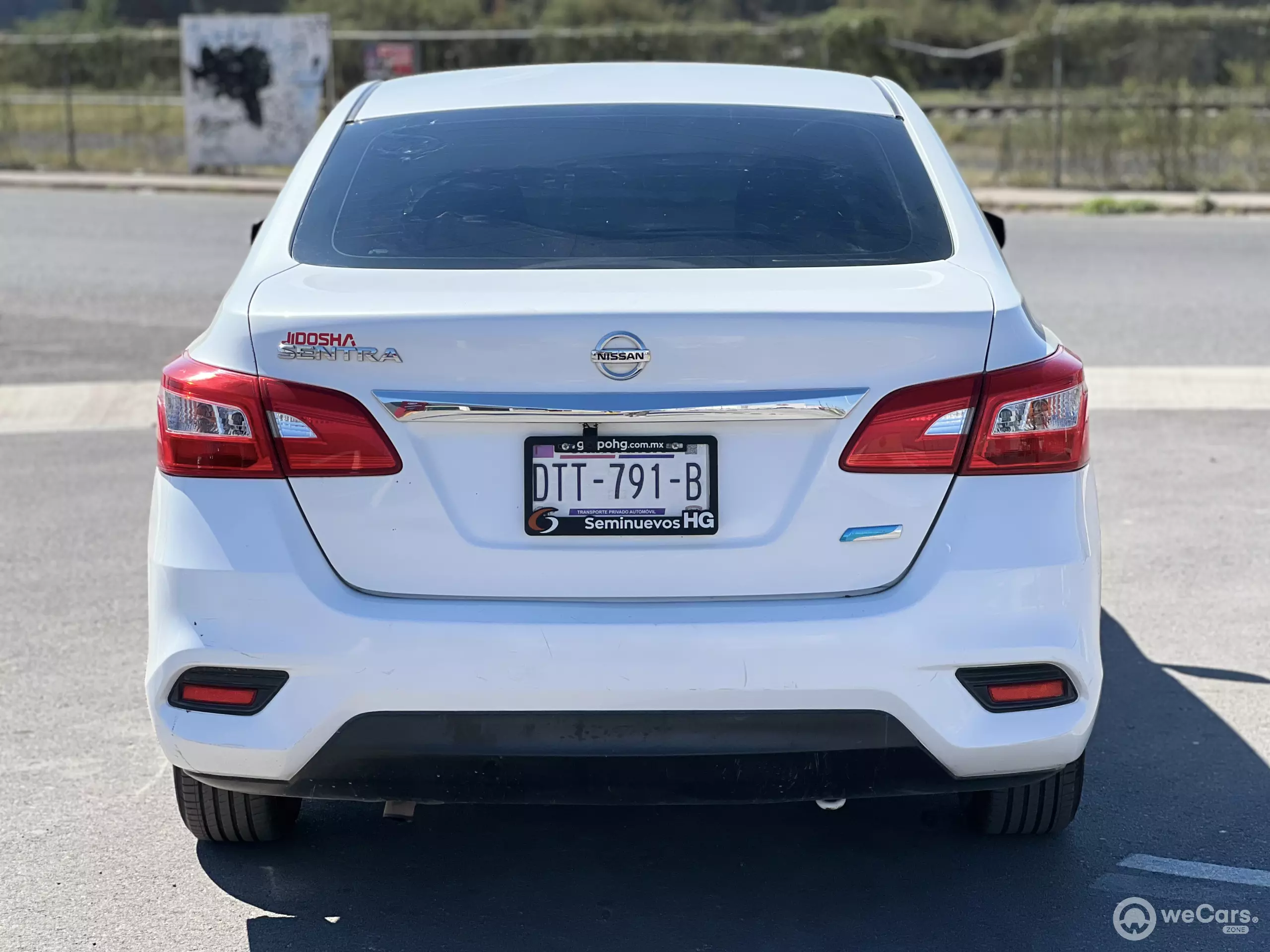 Nissan Sentra