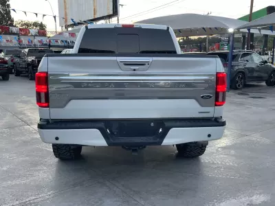 Ford Lobo Pick-Up 2020