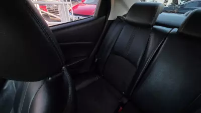 Mazda Mazda 2 2019