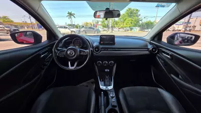 Mazda Mazda 2 2019