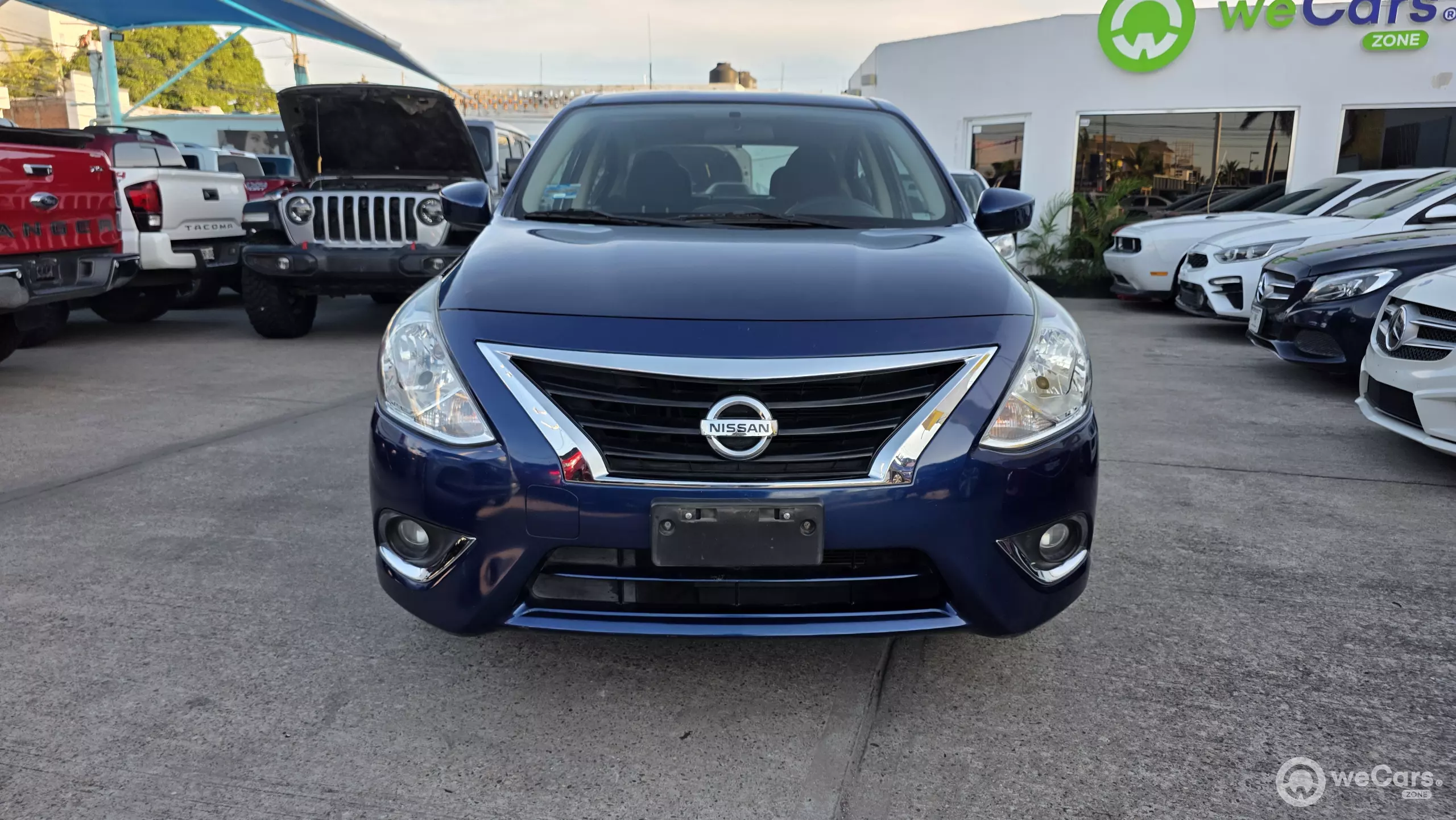 Nissan Versa