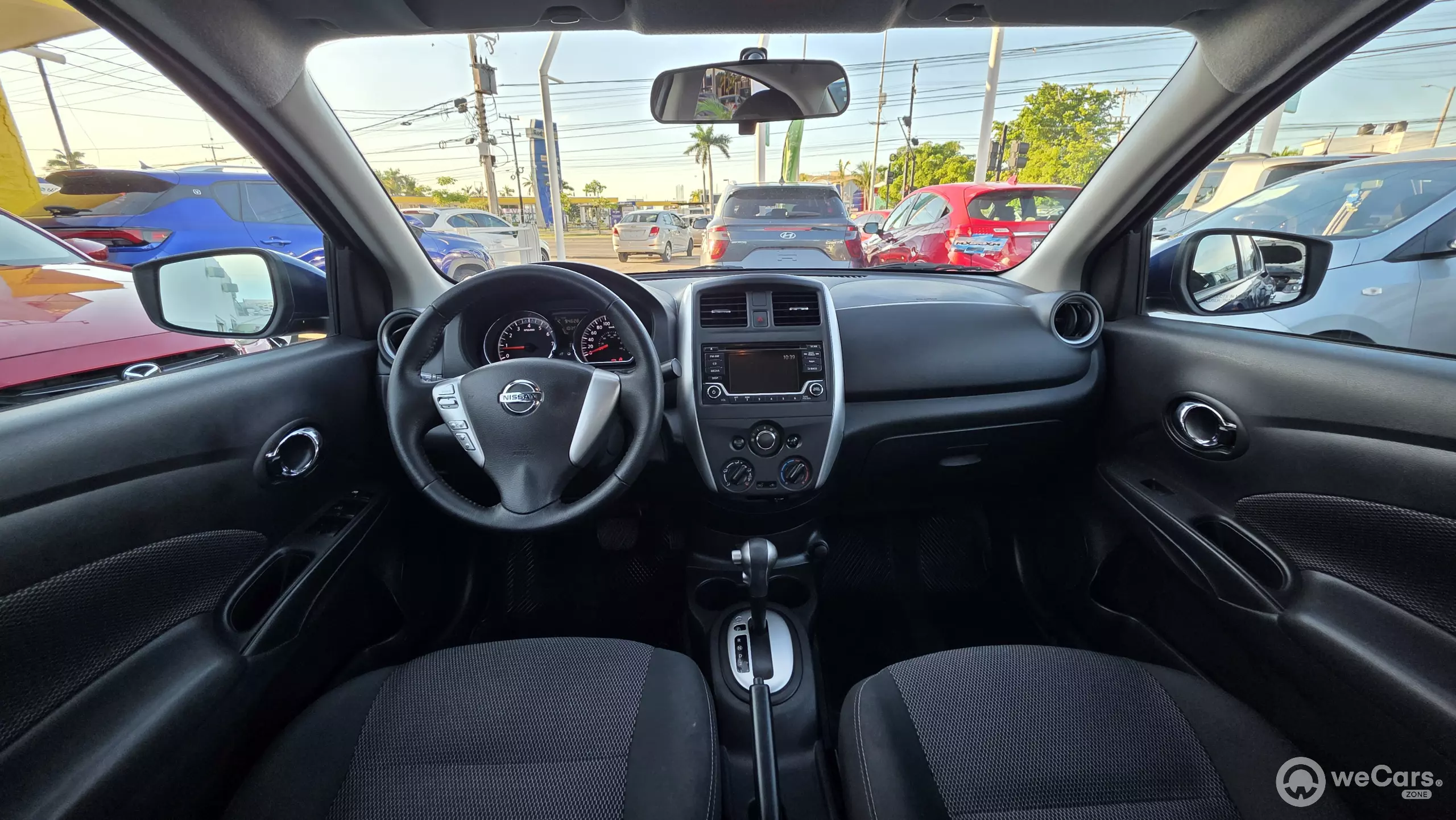 Nissan Versa