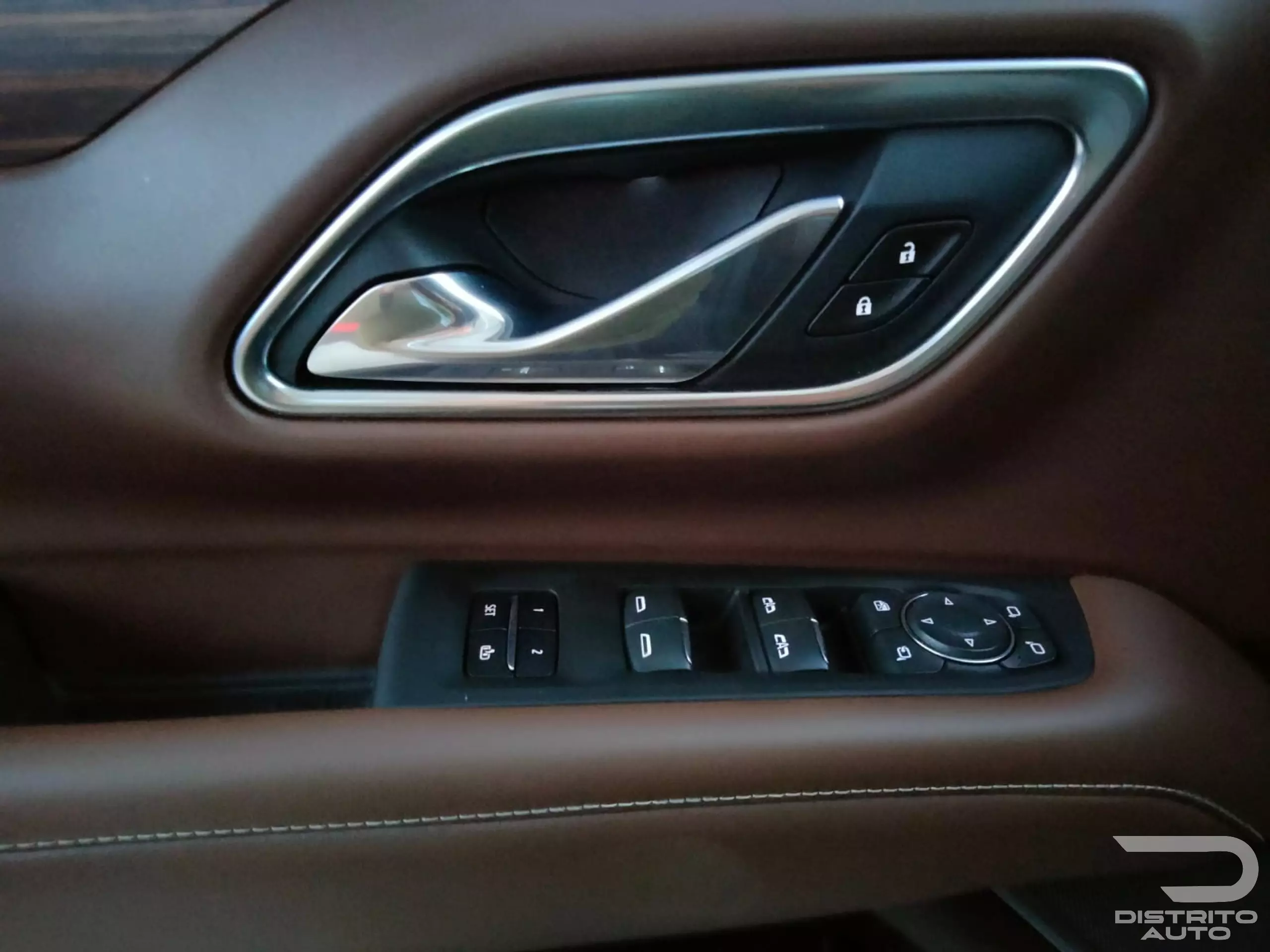 Chevrolet Suburban VUD